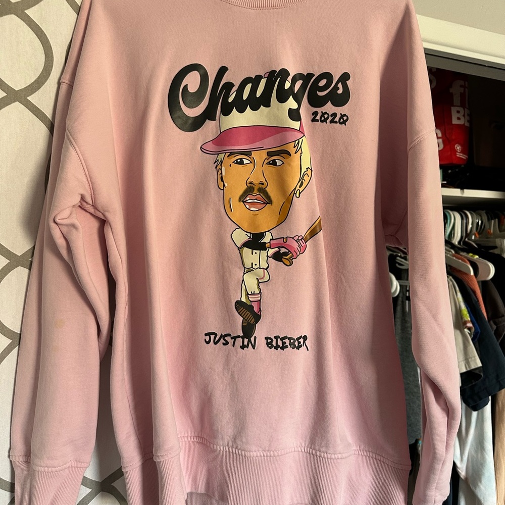 H&M Justin Bieber Changes Crew Neck